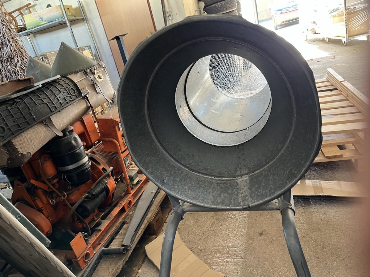 Christbaum-Netzgerät 3