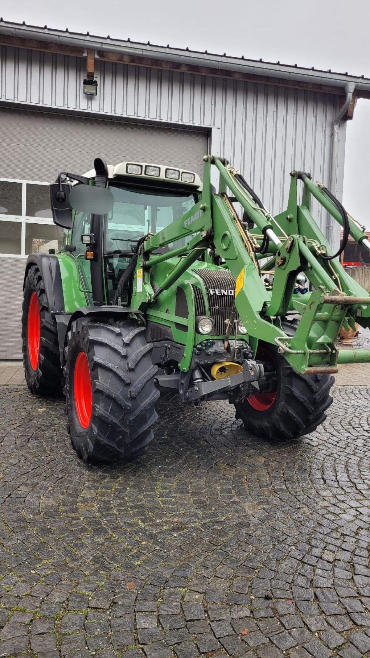 Fendt Vario 410 inkl. Frontlader 3