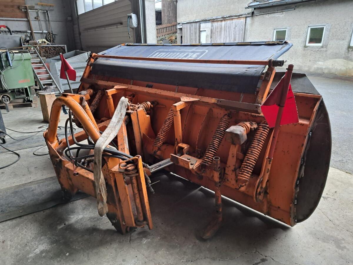 Schmidt Schneepflug 3