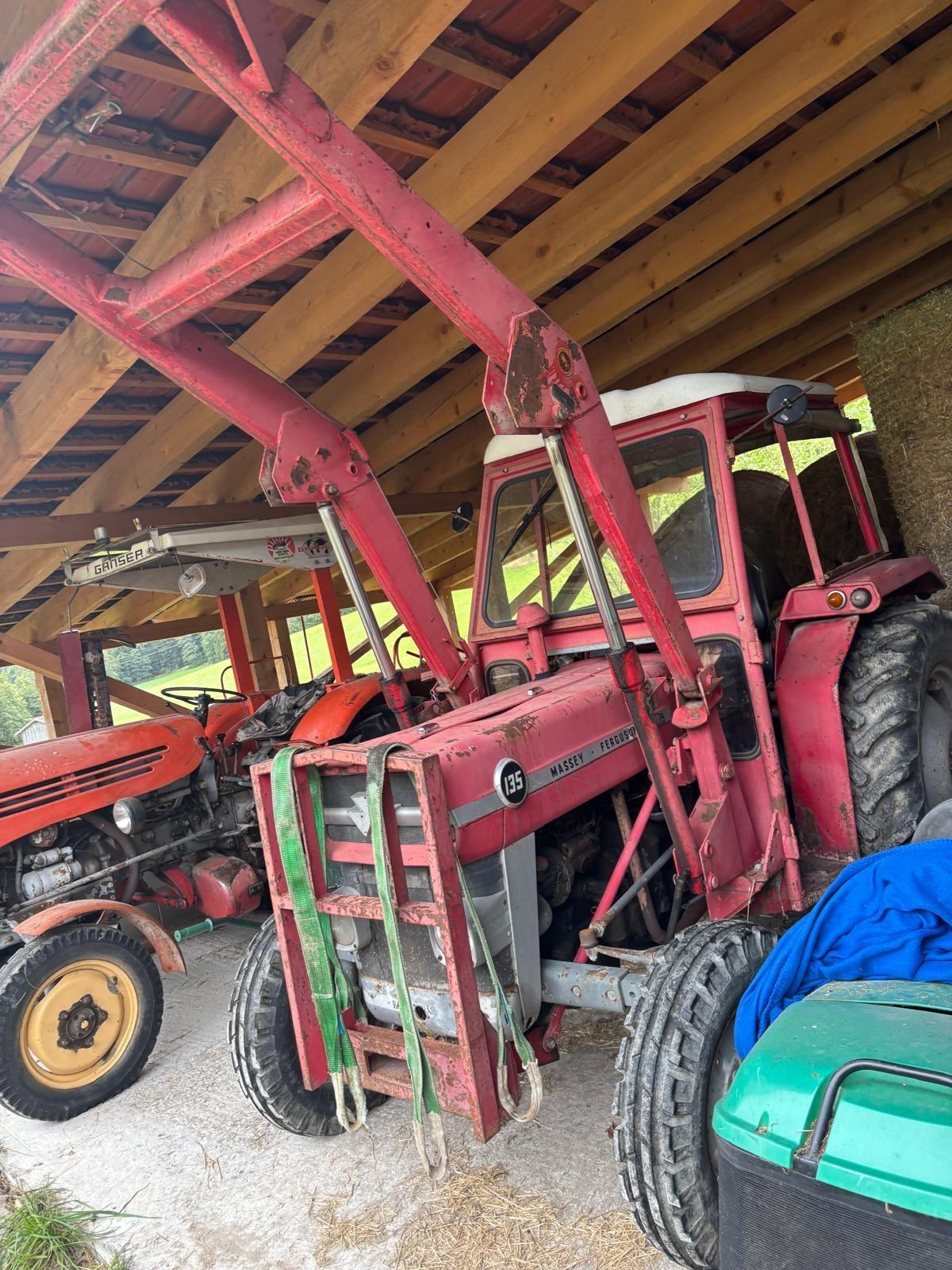 Massey Ferguson 135 1