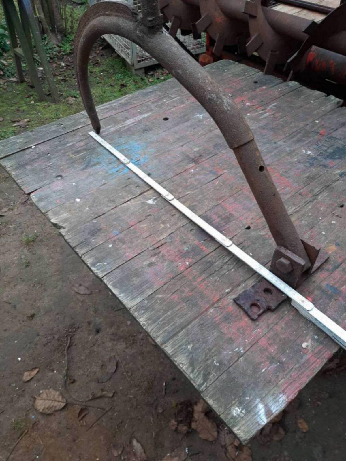 Spurlockerer Steinsucher 3