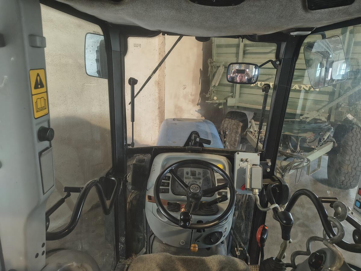 New Holland TN 4050N - Selbstfahreineinrichtung - Supersteer 2