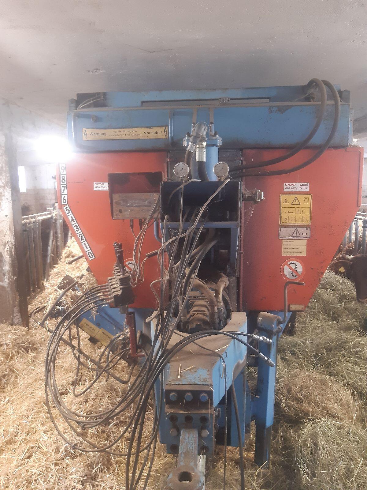 Futtermischwagen Himel-Mischwagen DX 70/3 1