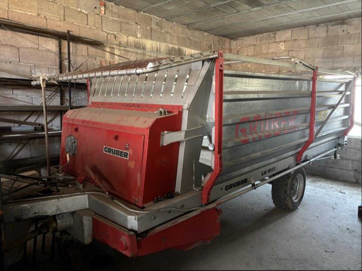 Gruber LH 1023 Ladewagen 1
