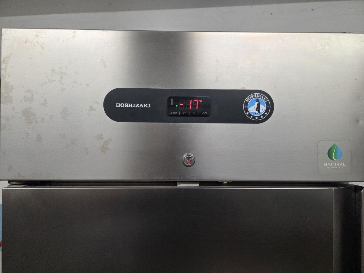 Gefrierschrank Hoshizaki 2