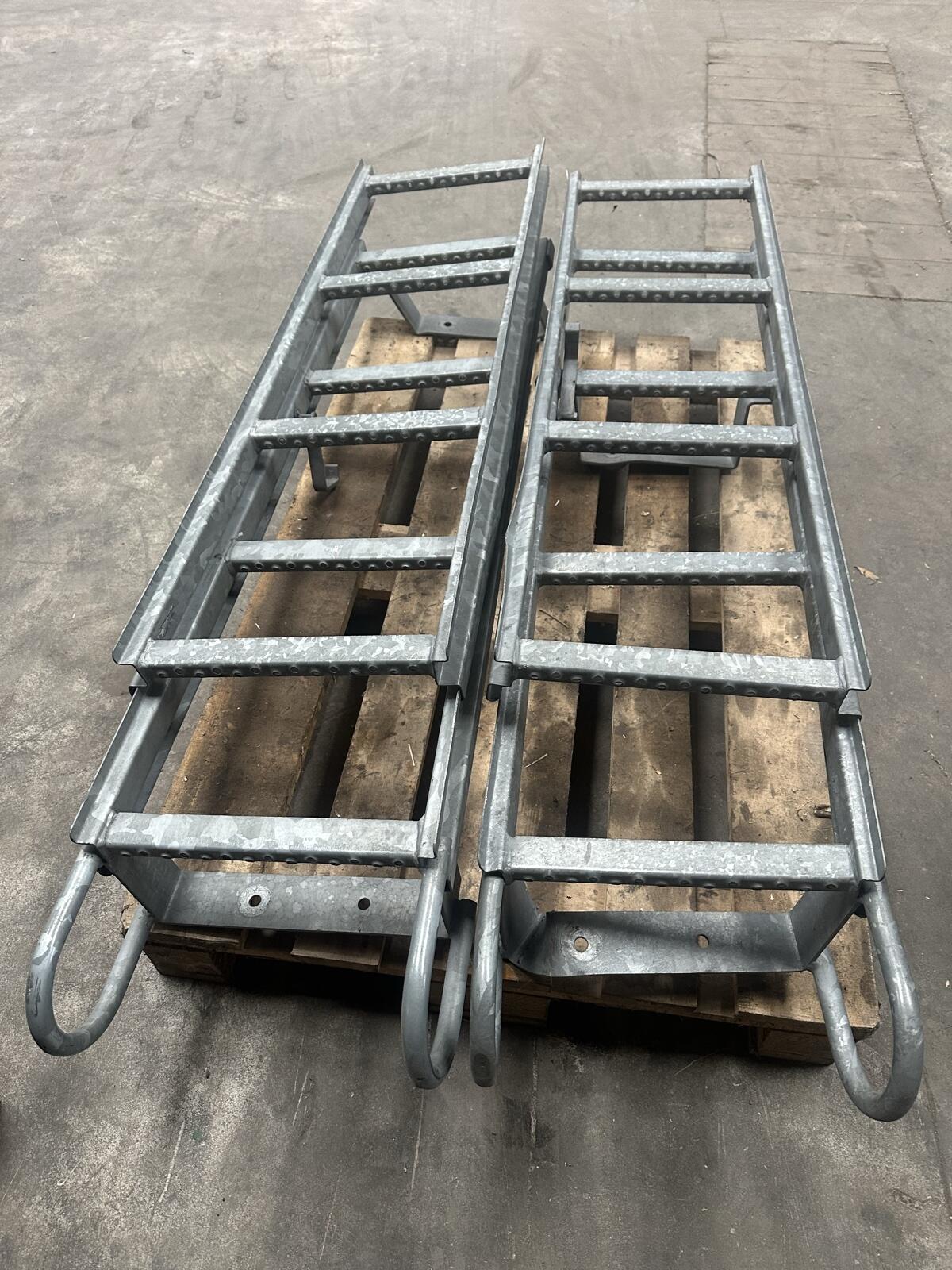 Aufstiegsleiter Fliegl 3