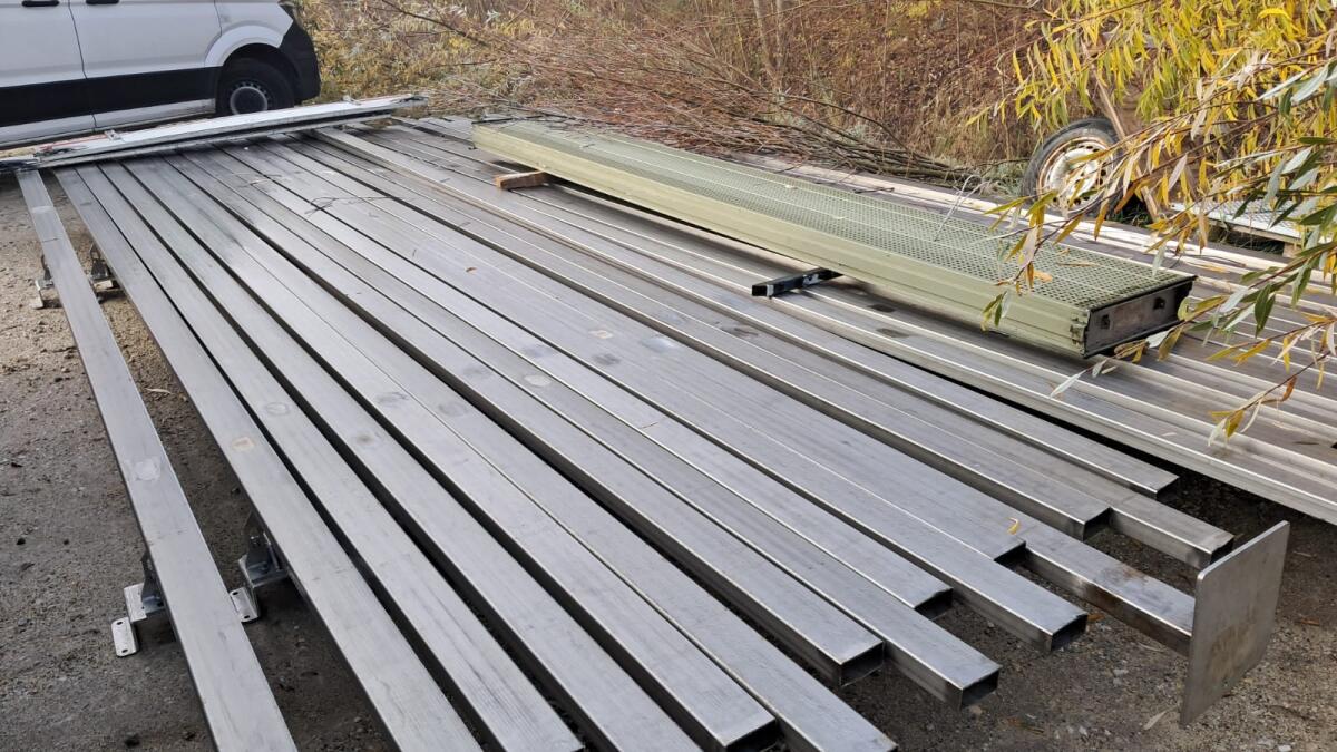Edelstahl Nirosta Rechteck-Formrohre 100x50x3 6m Länge 2