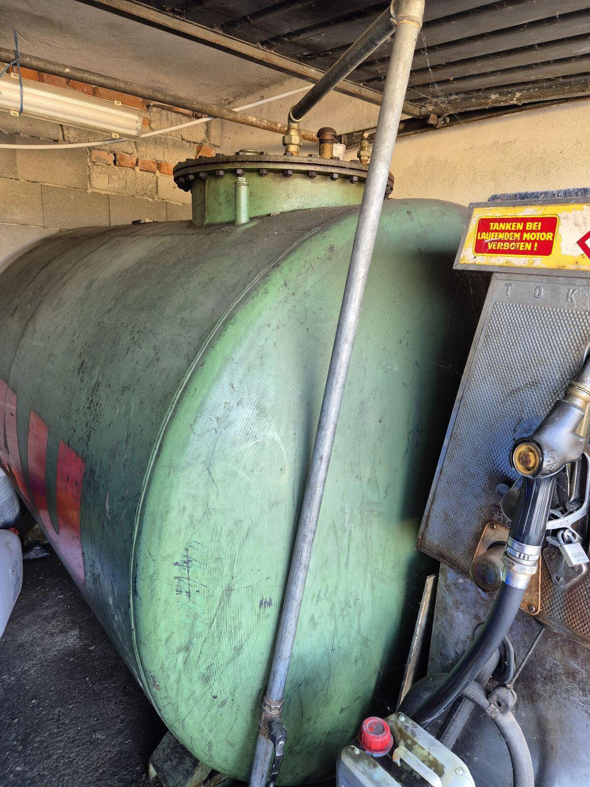 Tank + Abgabecenter funktioniert einwandfrei 2