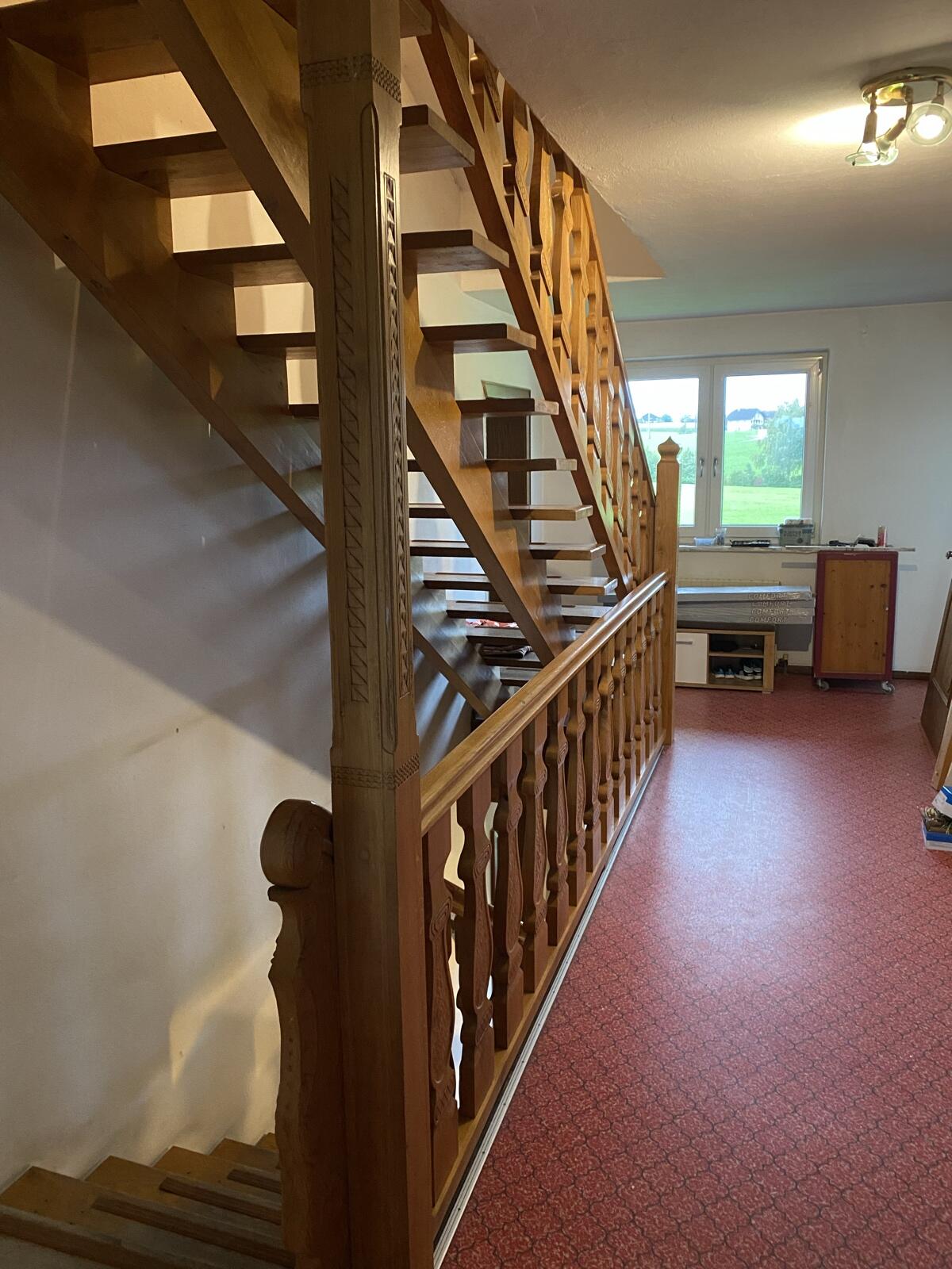 Holzstiegengeländer mit Säulen 1