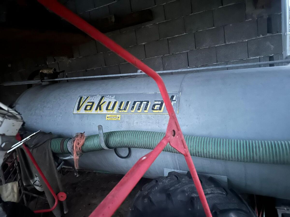 Vakuumat Güllefass 1