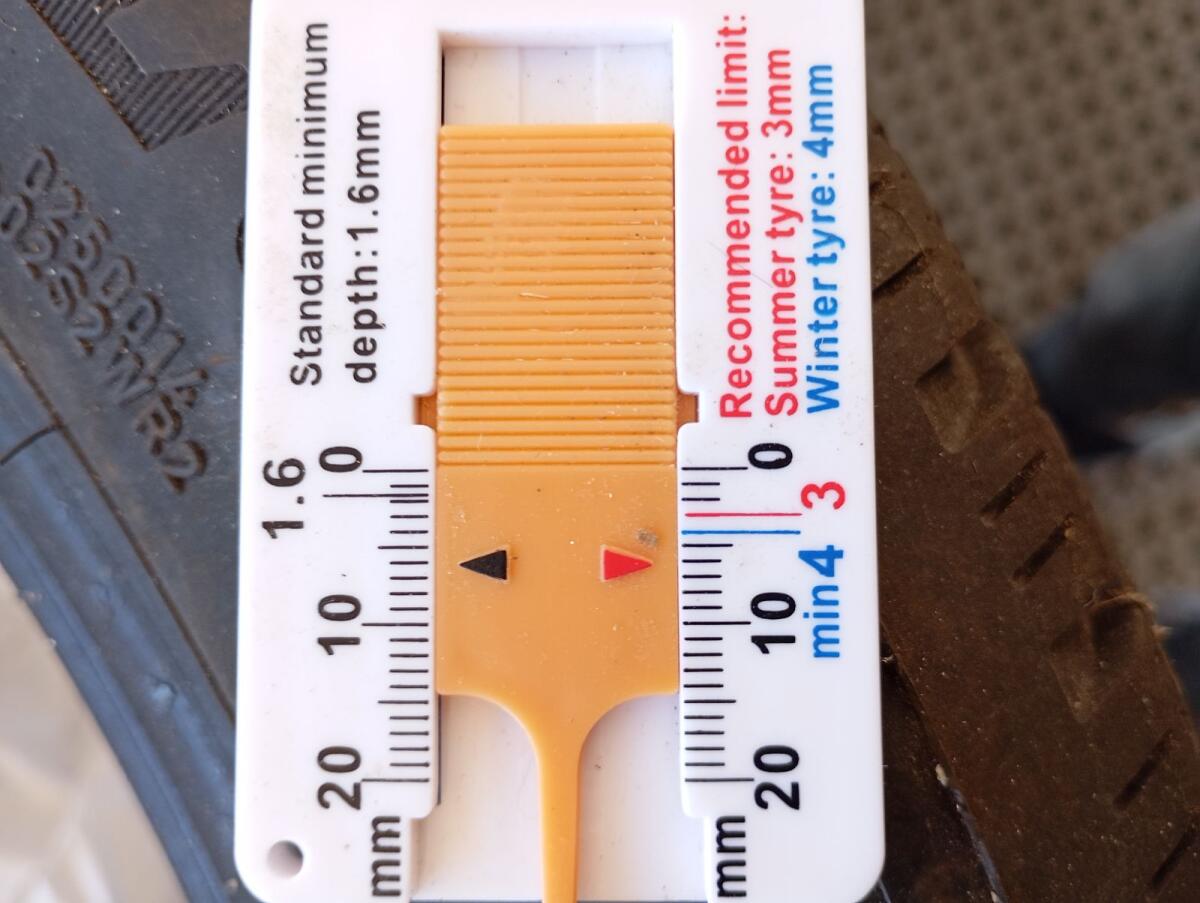 Verkaufe Winterreifen Dunlop 1