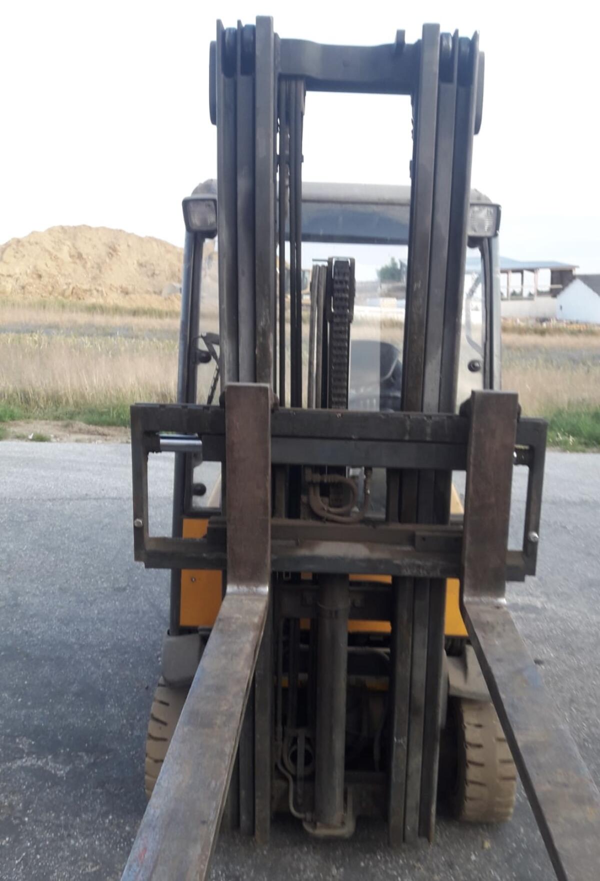 Jungheinrich Elektrostapler 3