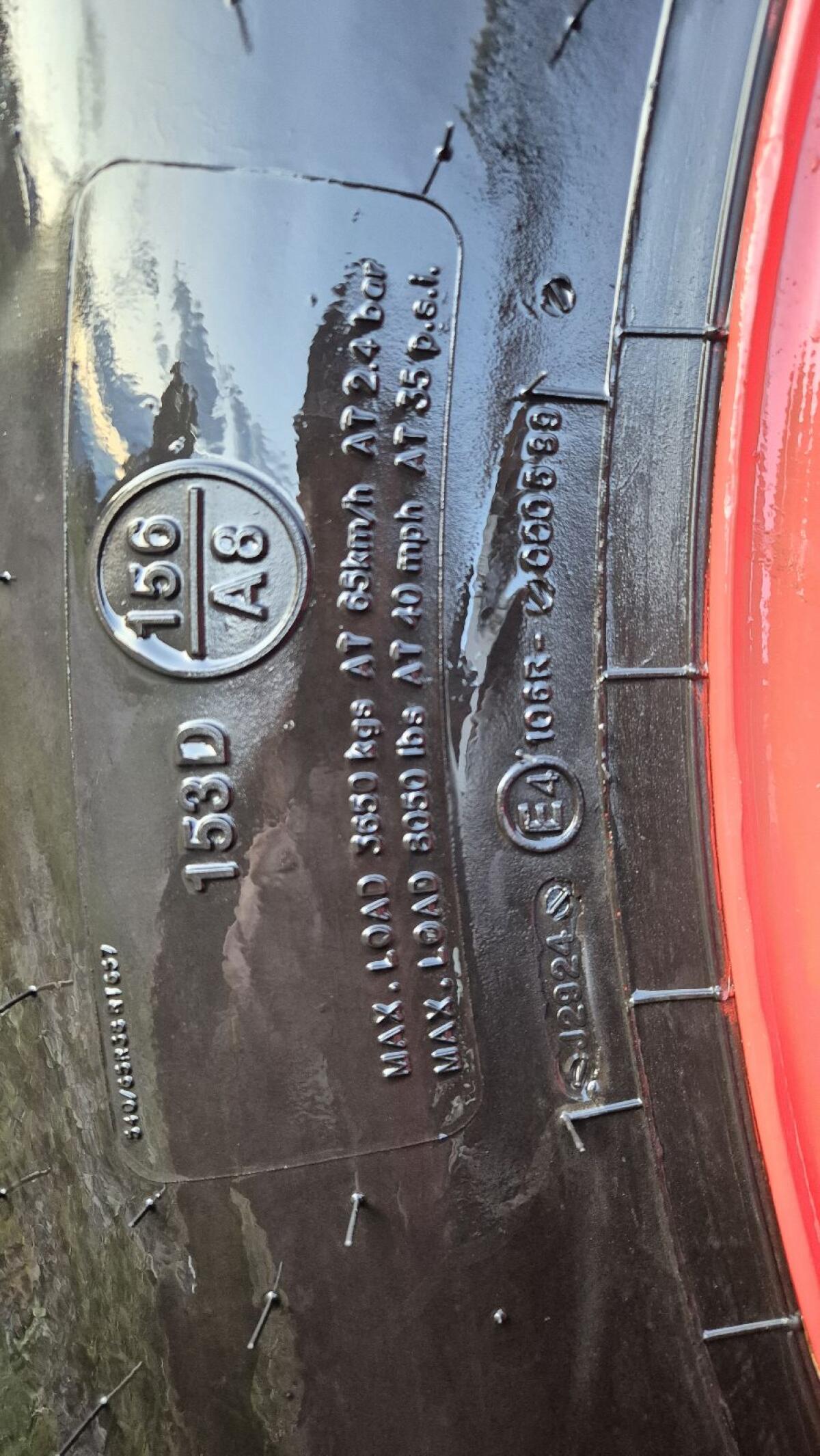 BKT Kompletträder 540/65 R38 - 420/70 R24 3