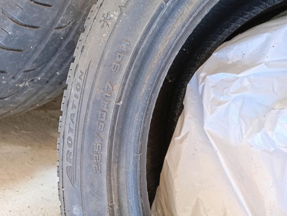 Verkaufe Winterreifen Dunlop 2