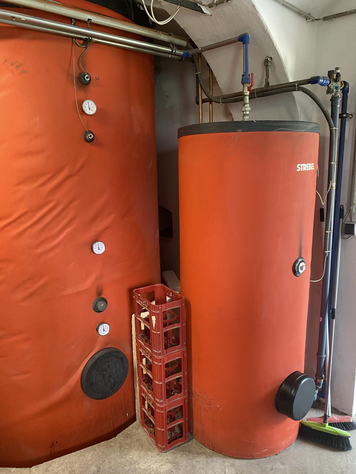 Strebel Holzvergaser 60 kW, Bj. 2004 1