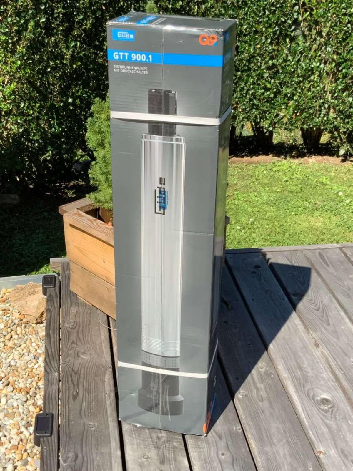 Tiefbrunnenpumpe mit Druckschalter GTT 900.1 1