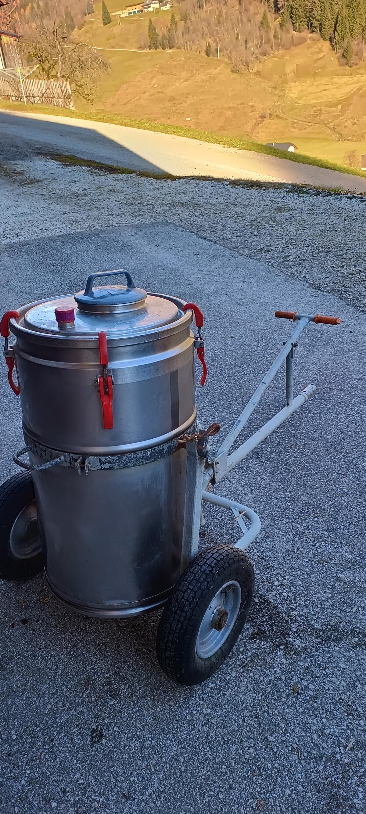 Milchtank 100 l mit Kühlung 2