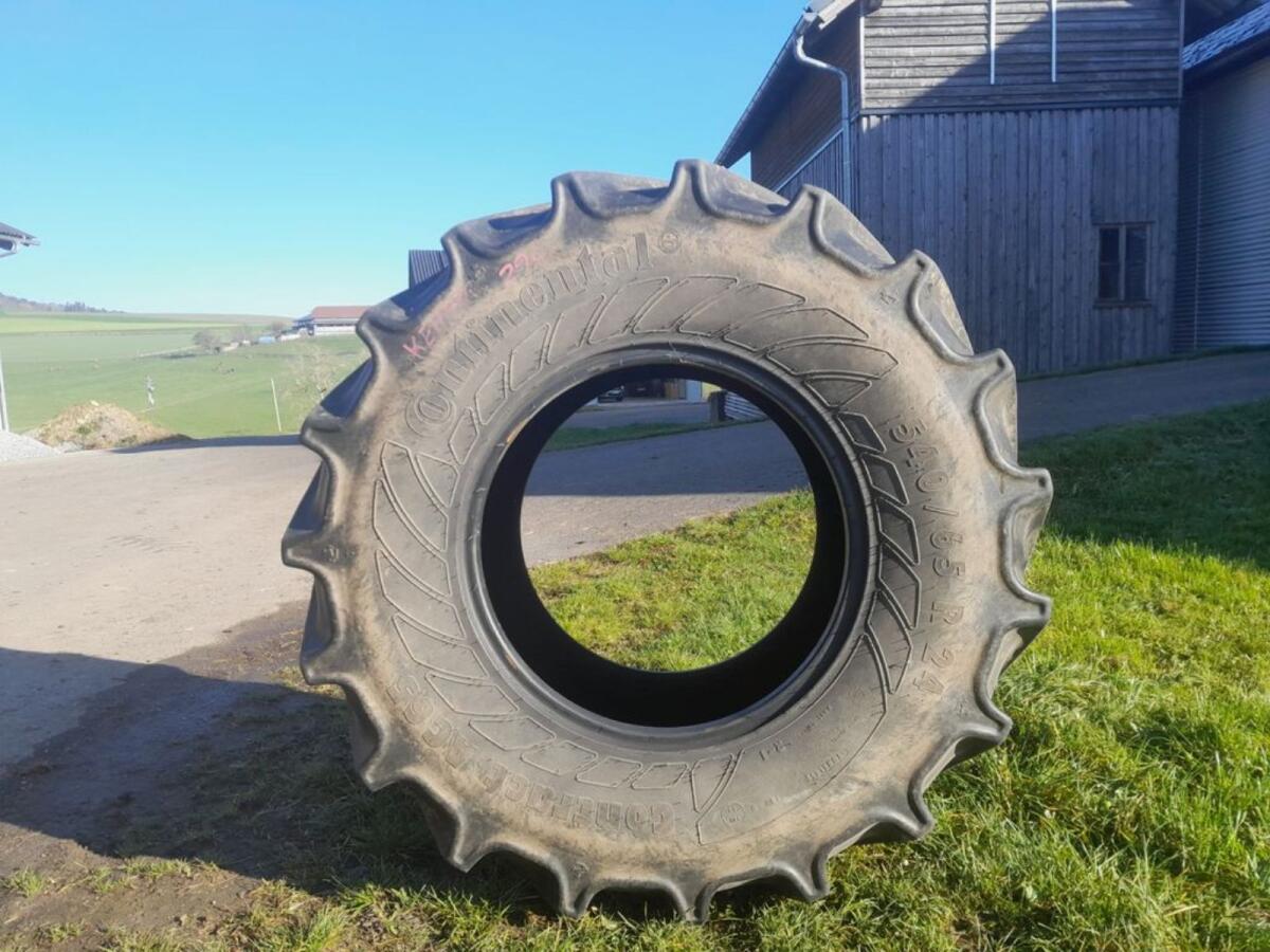 Reifen 540/65 R24 2