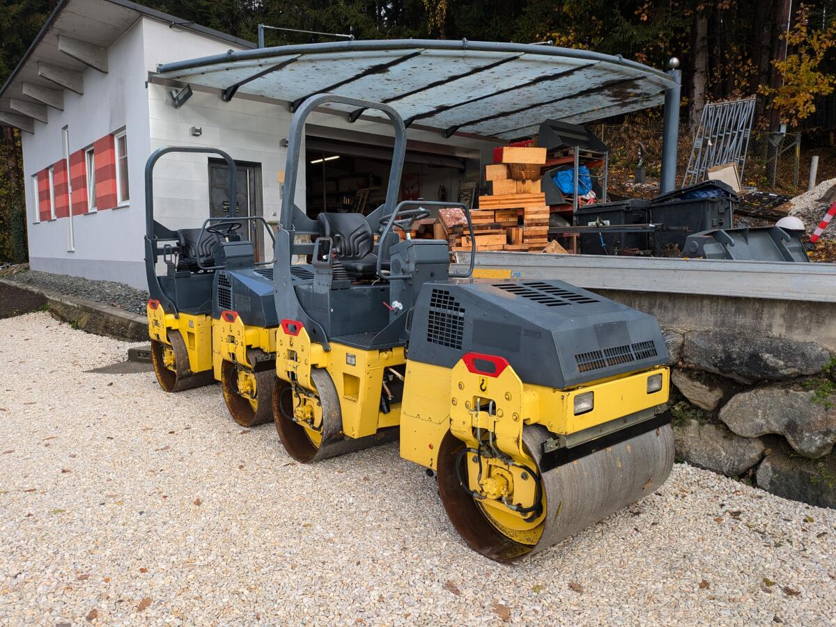Walzen Bomag 120 AD-3 2
