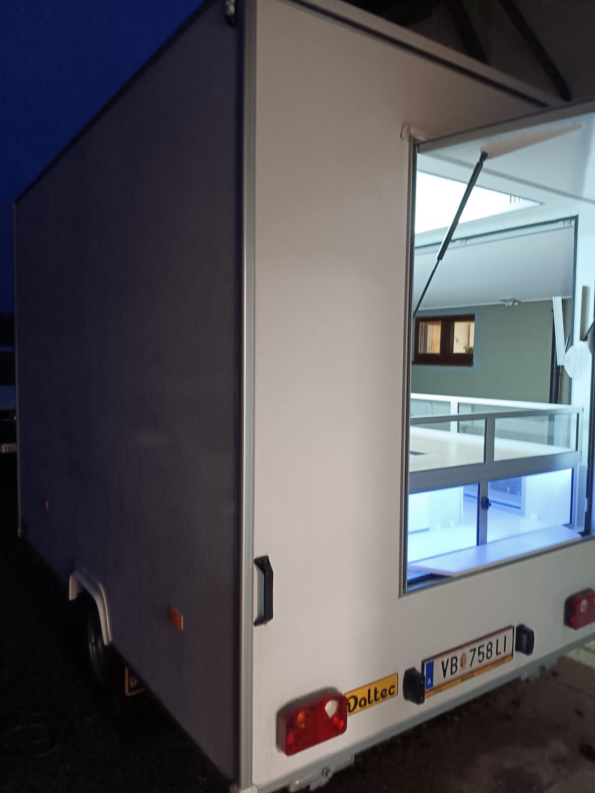 Verkaufsanhänger Daltec 3