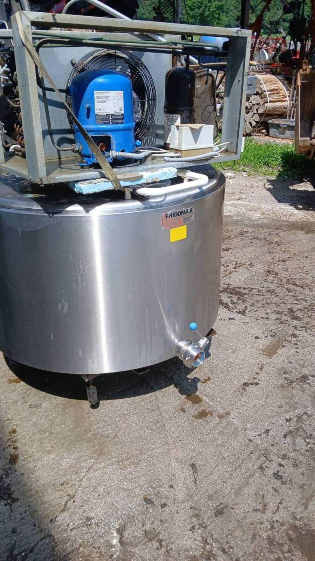 Milchtank mit Kühlung 2