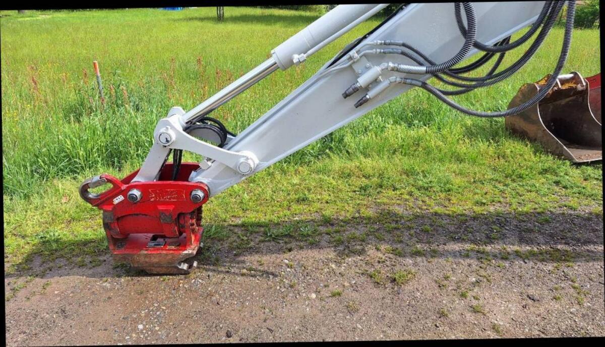 Takeuchi TB290-2 mit Zentralschmierung 3