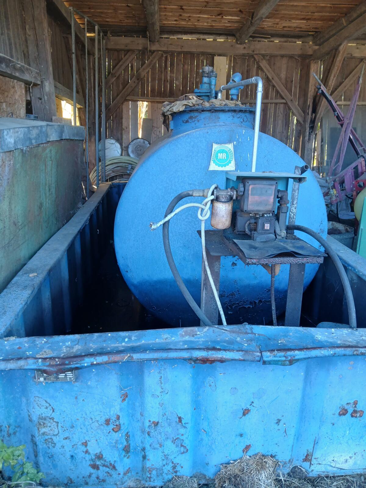 Verkaufe Dieseltank 1