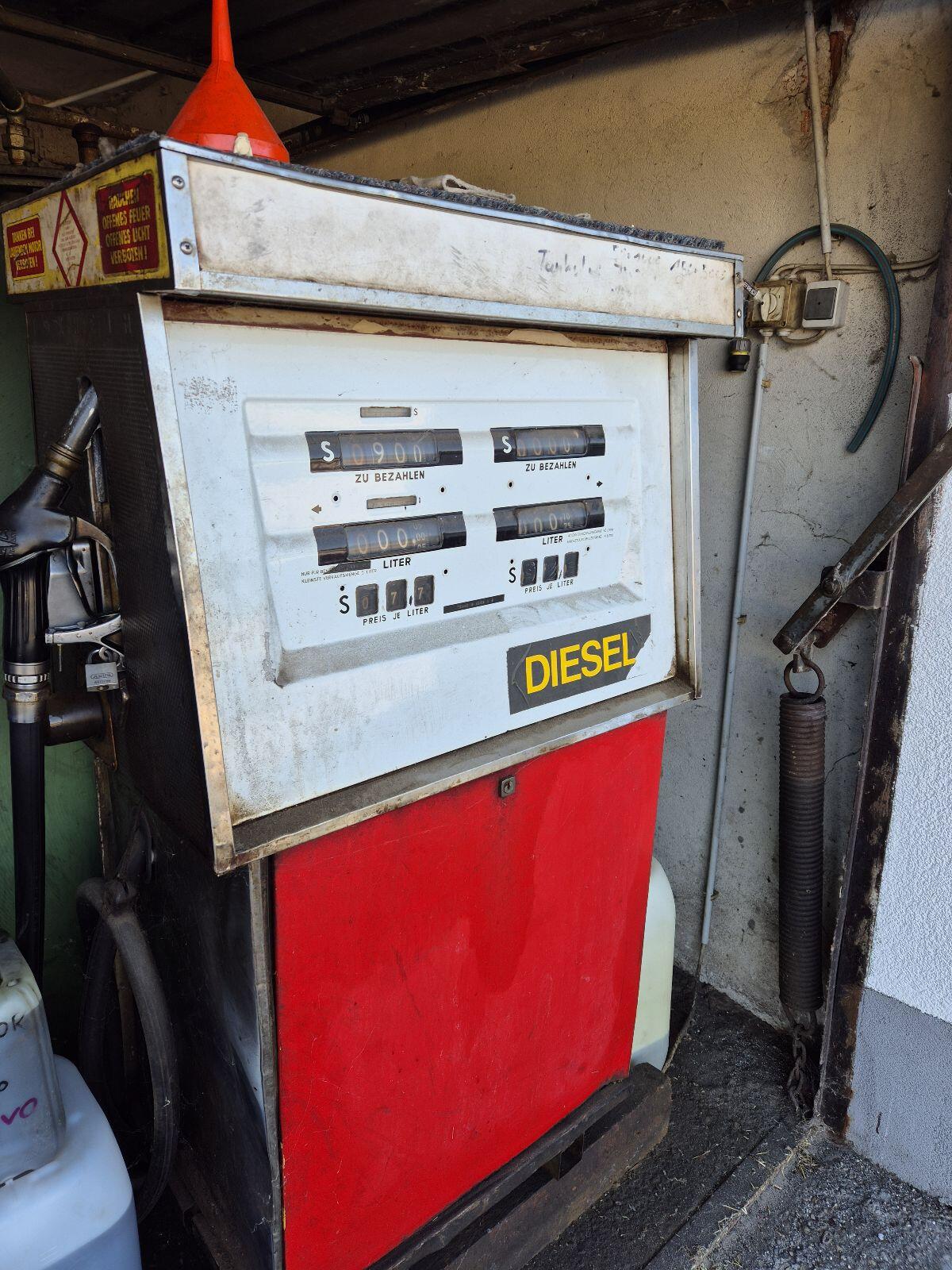 Tank + Abgabecenter funktioniert einwandfrei 3