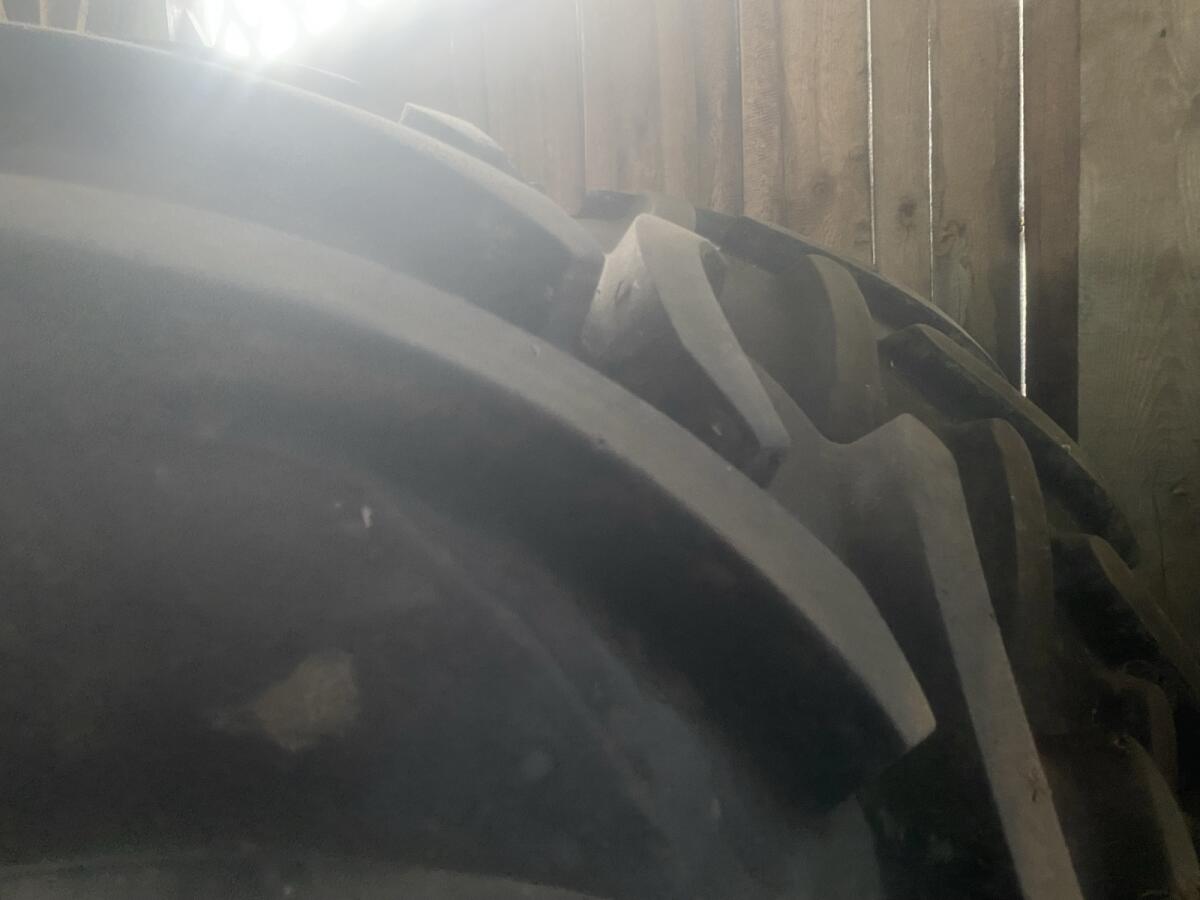 Reifen 650/65R38 und 540/65R28 3