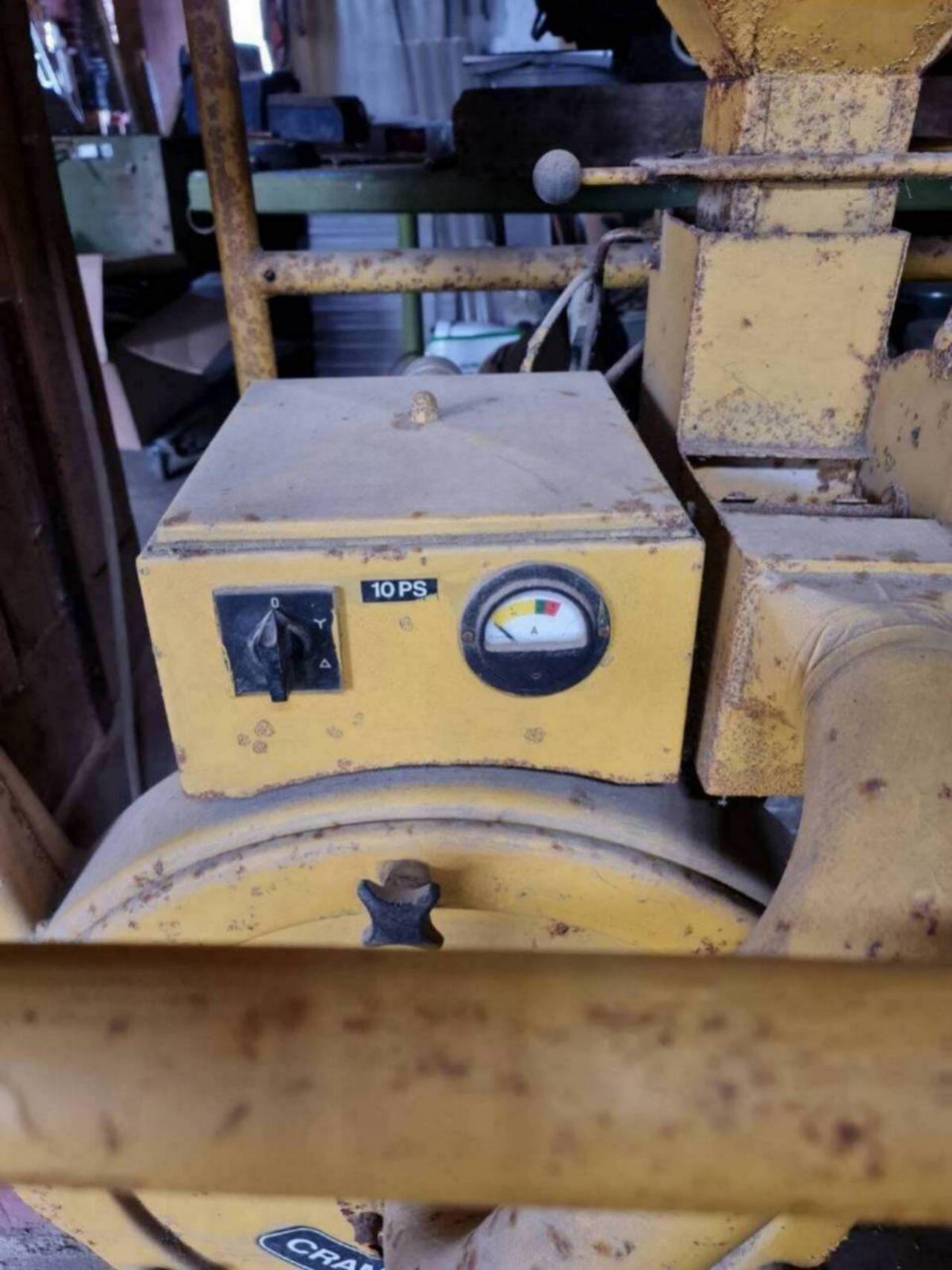 Cramer Getreidemühle und Mischanlage 2