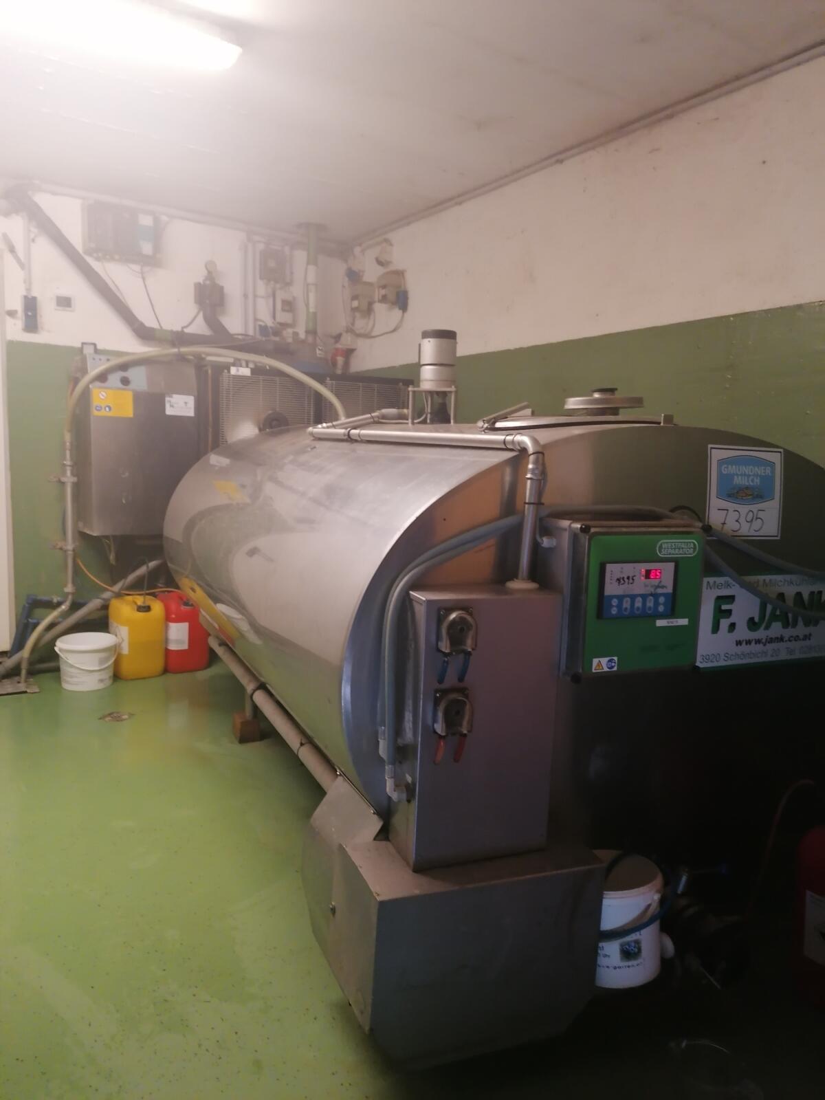 Jank Milchtank 2.600 l zu verkaufen 1