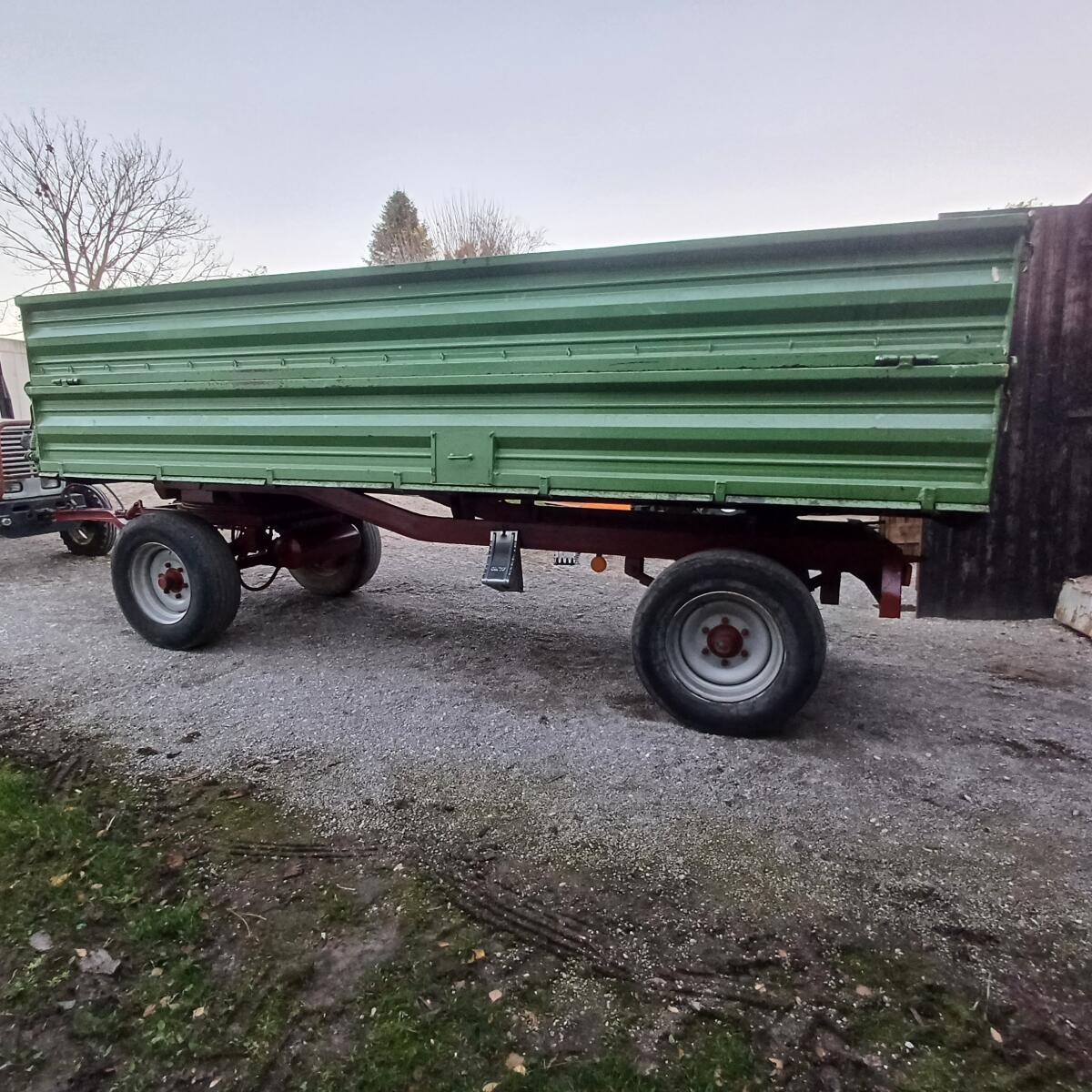 Brantner Zwei-Seiten 8t Kipper 1