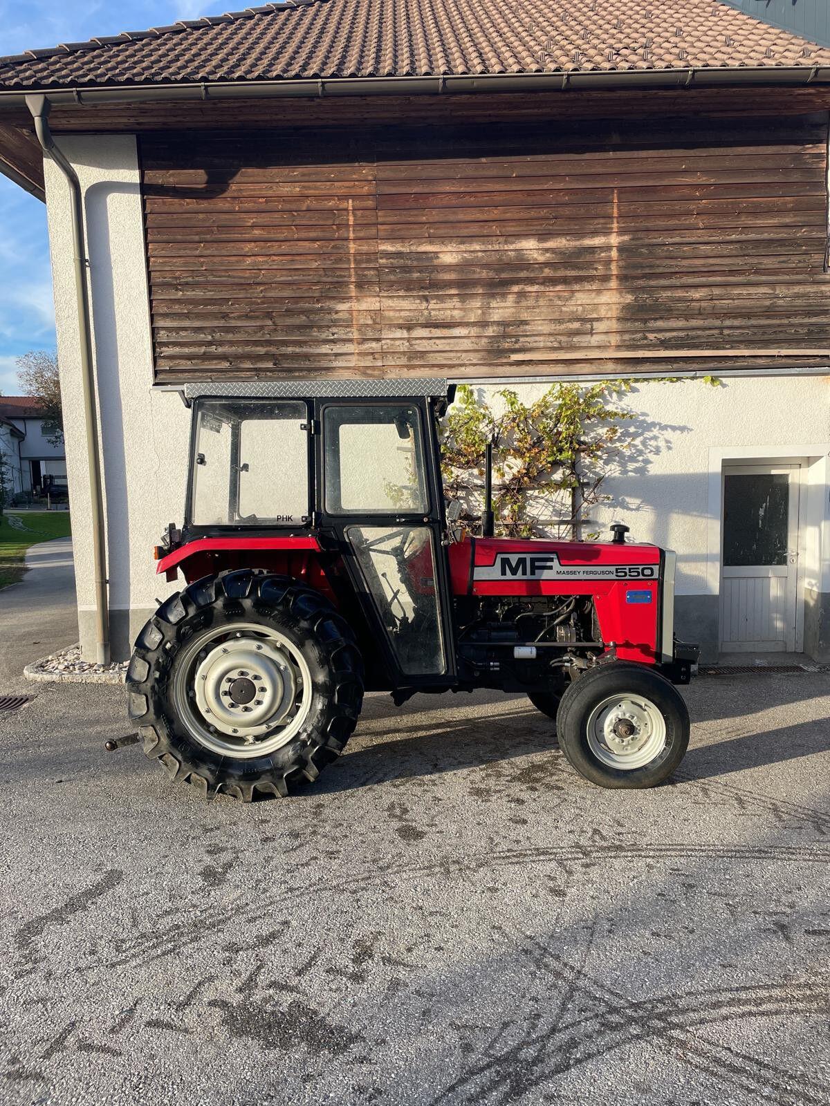 Massey Ferguson 260 1