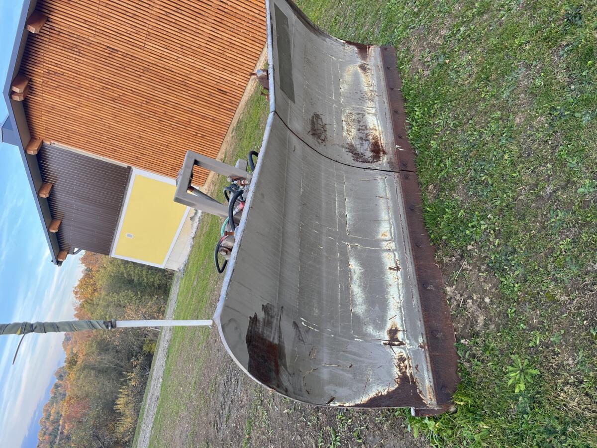 Schneepflug Schneeschild Schilcher 3