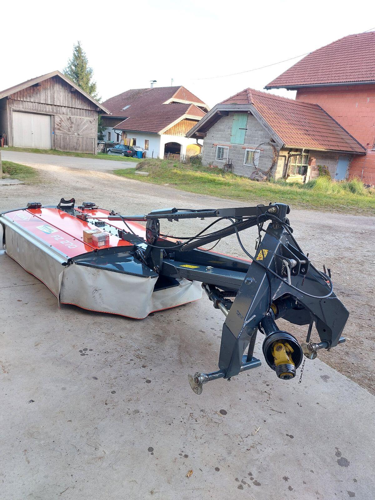 Kuhn PZ 270 Heckmähwerk 2