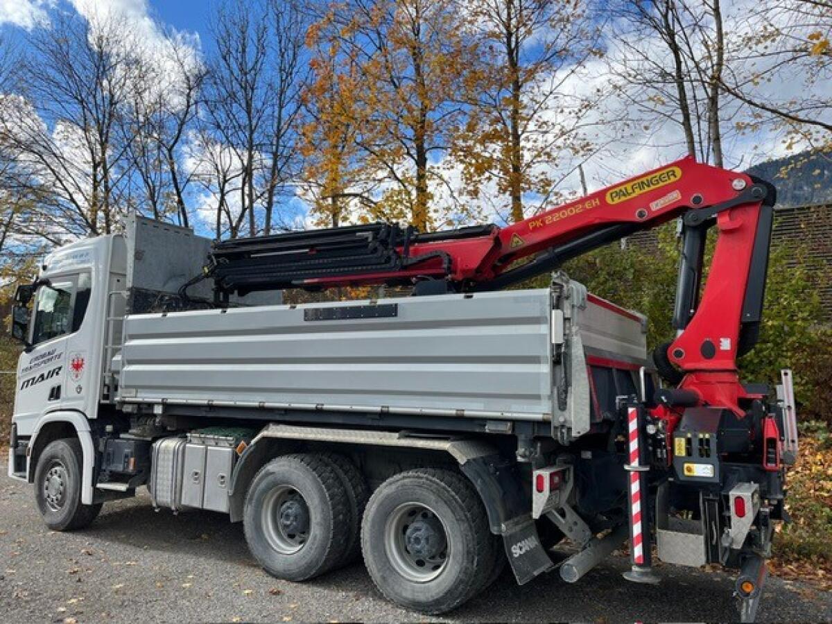 Scania R770 3-Achs Kipper Heckkran 3