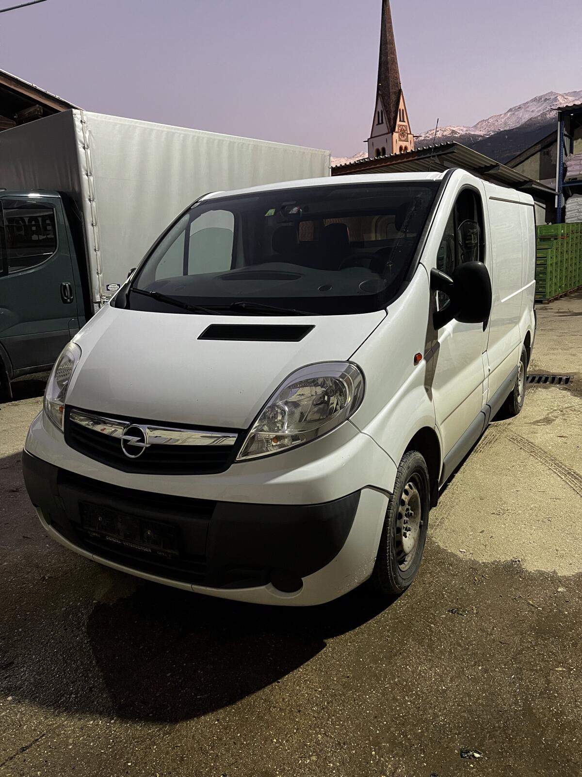 Opel Vivaro 3