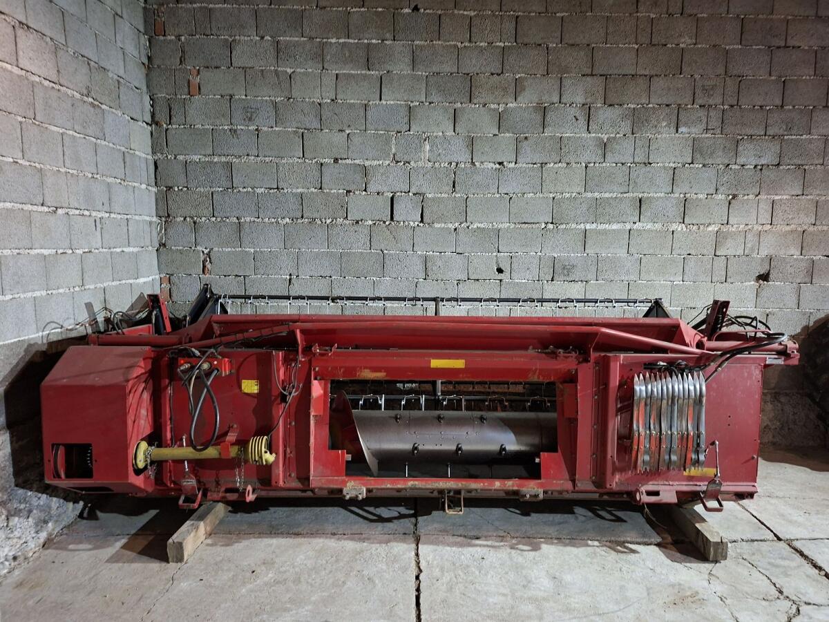 1030 Case Schneidwerk 2