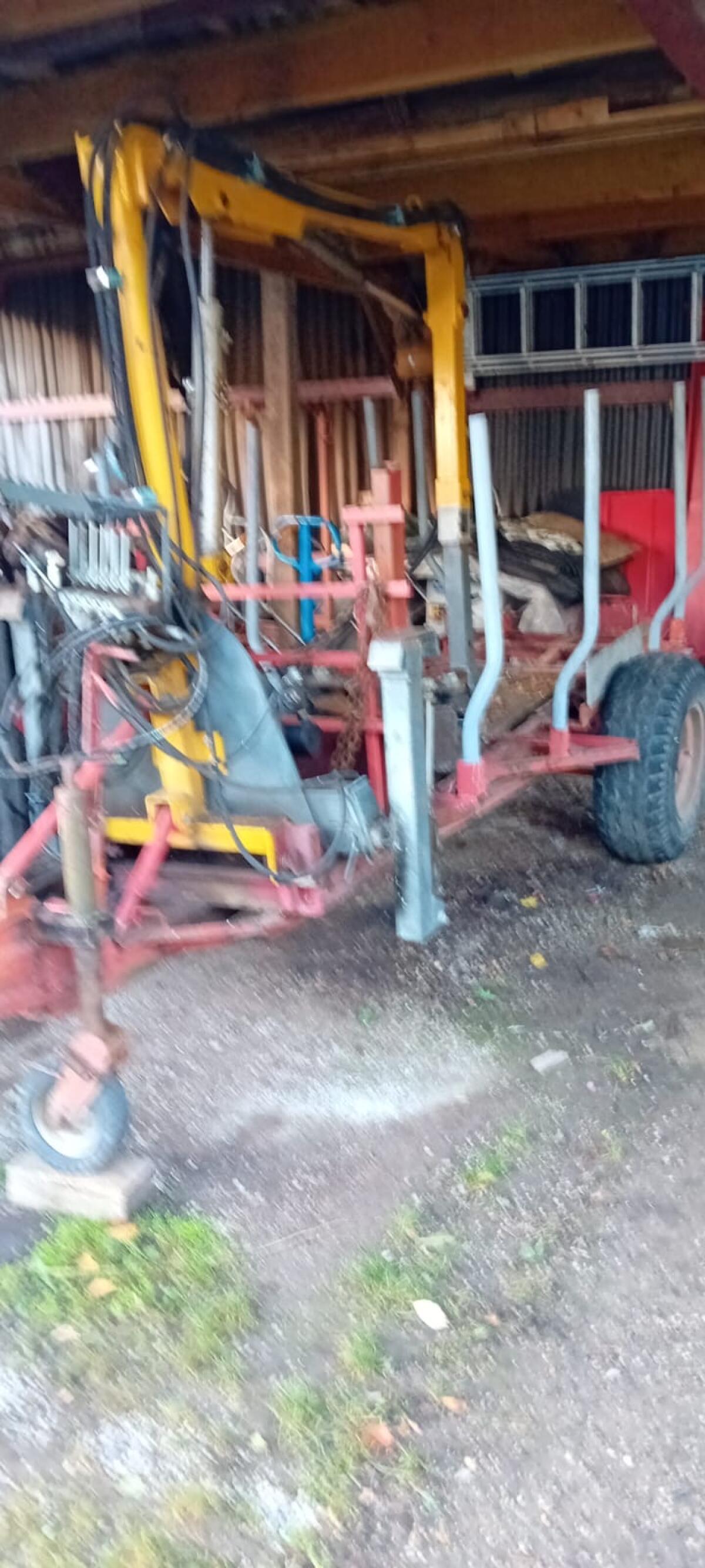 Holzanhänger Rückewagen 3