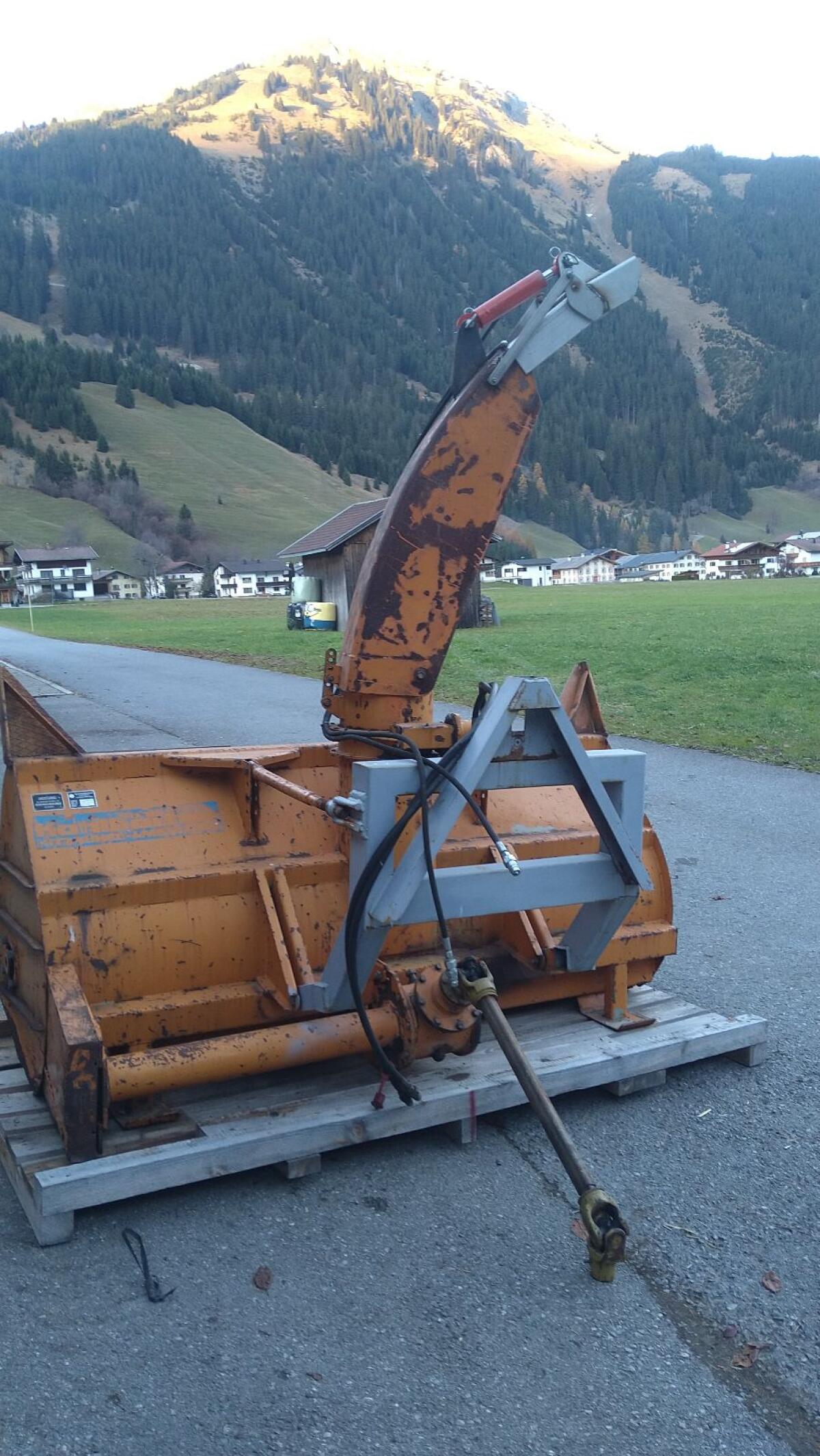 Kahlbacher Schneefräse 2