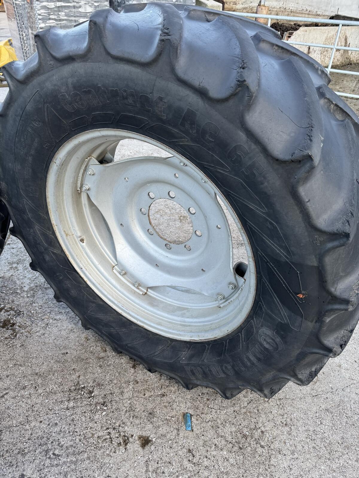 Kompletträder 540/65/34 2