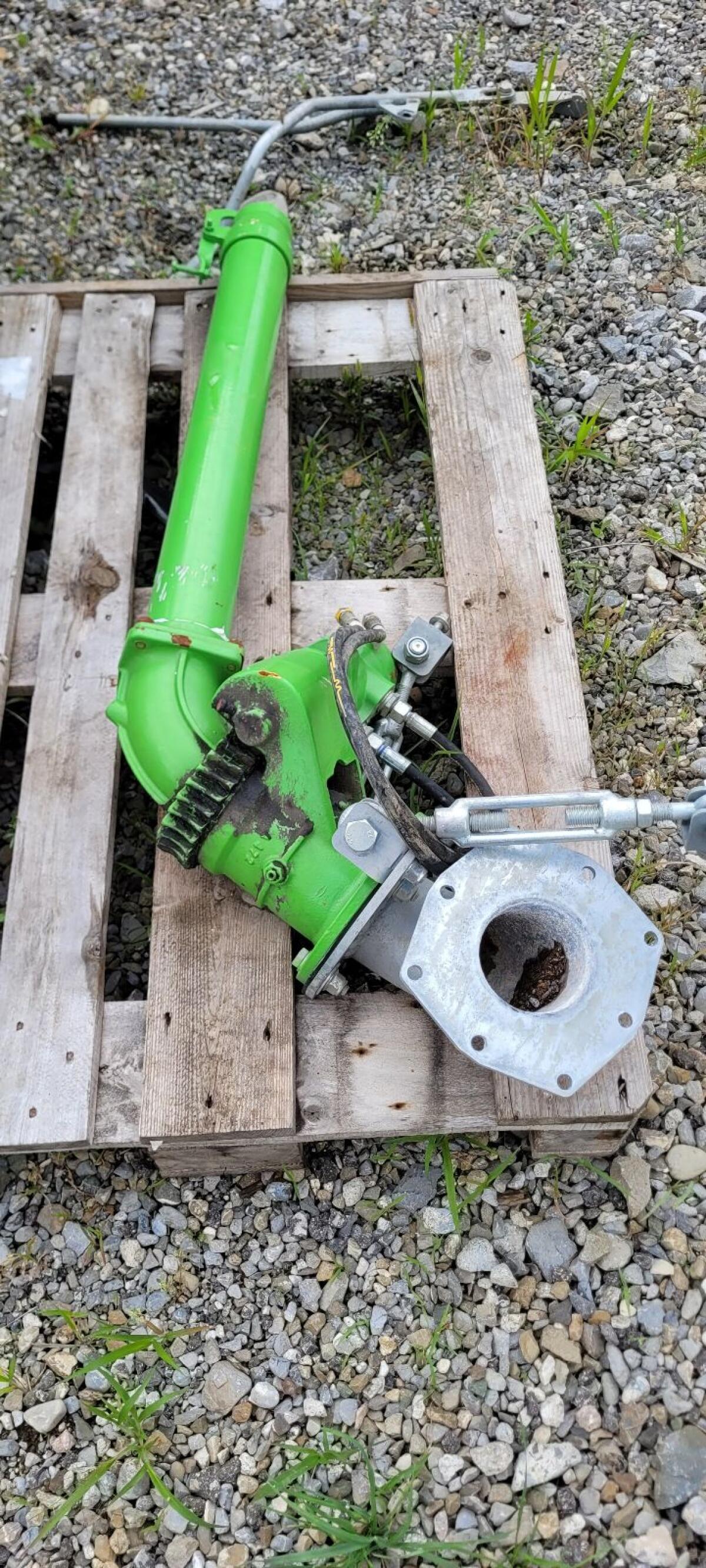 Weitwurfdüse zu Güllefass 3