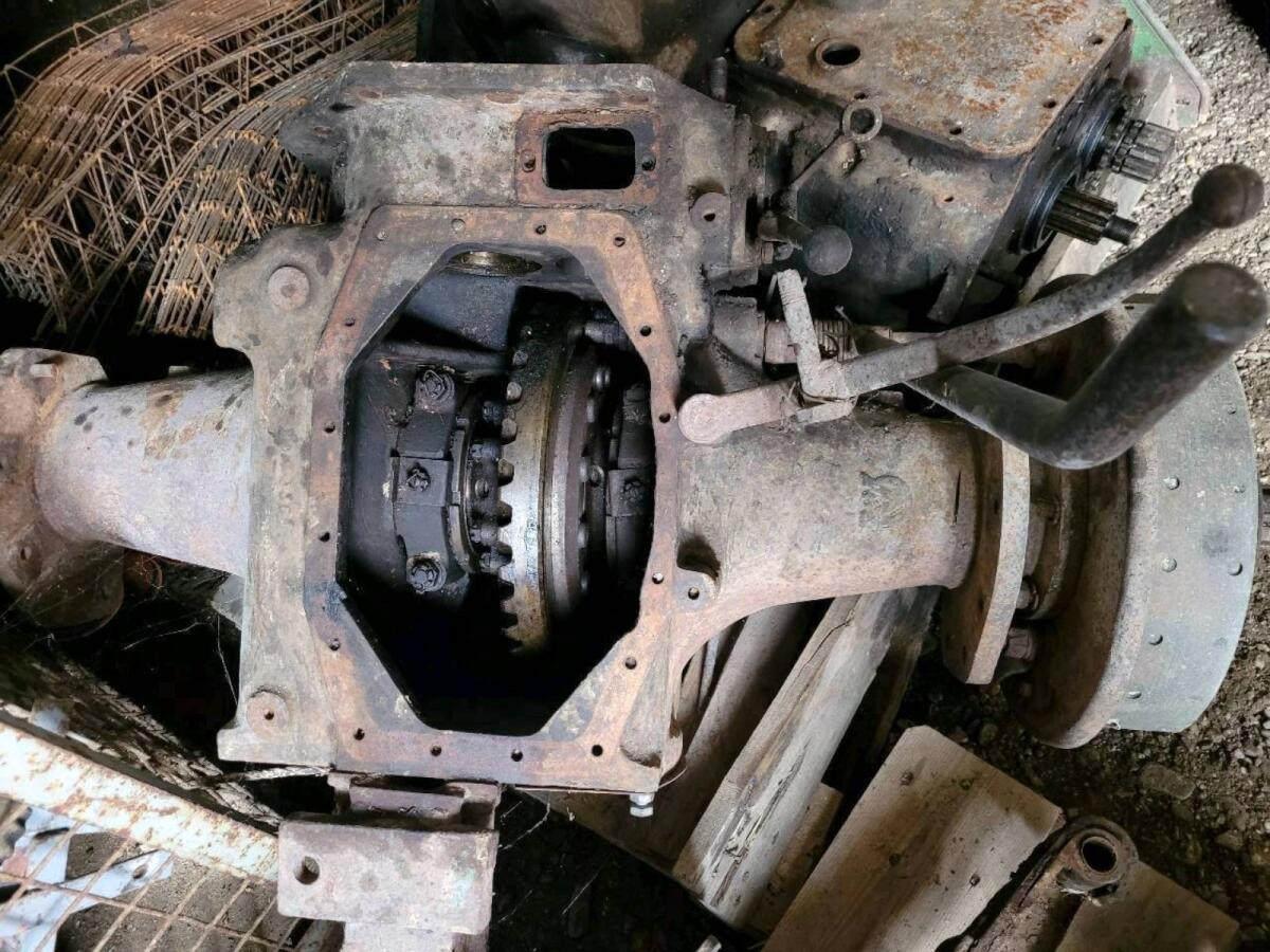 Differentialgehäuse Steyr T180 1