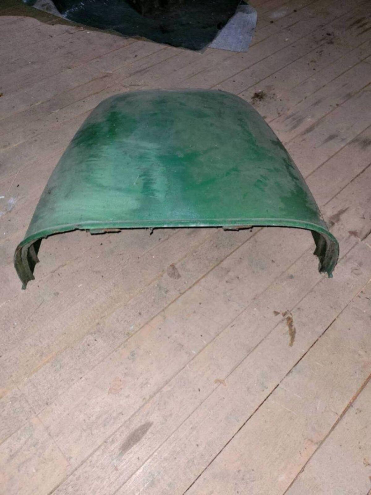 Motorhaube für Steyr T180 2