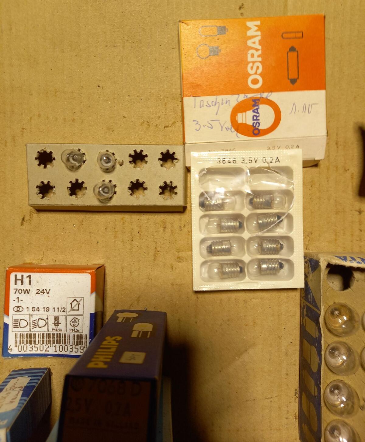 Fahrzeugbirnen und Soffitten 6 V 24 V 3