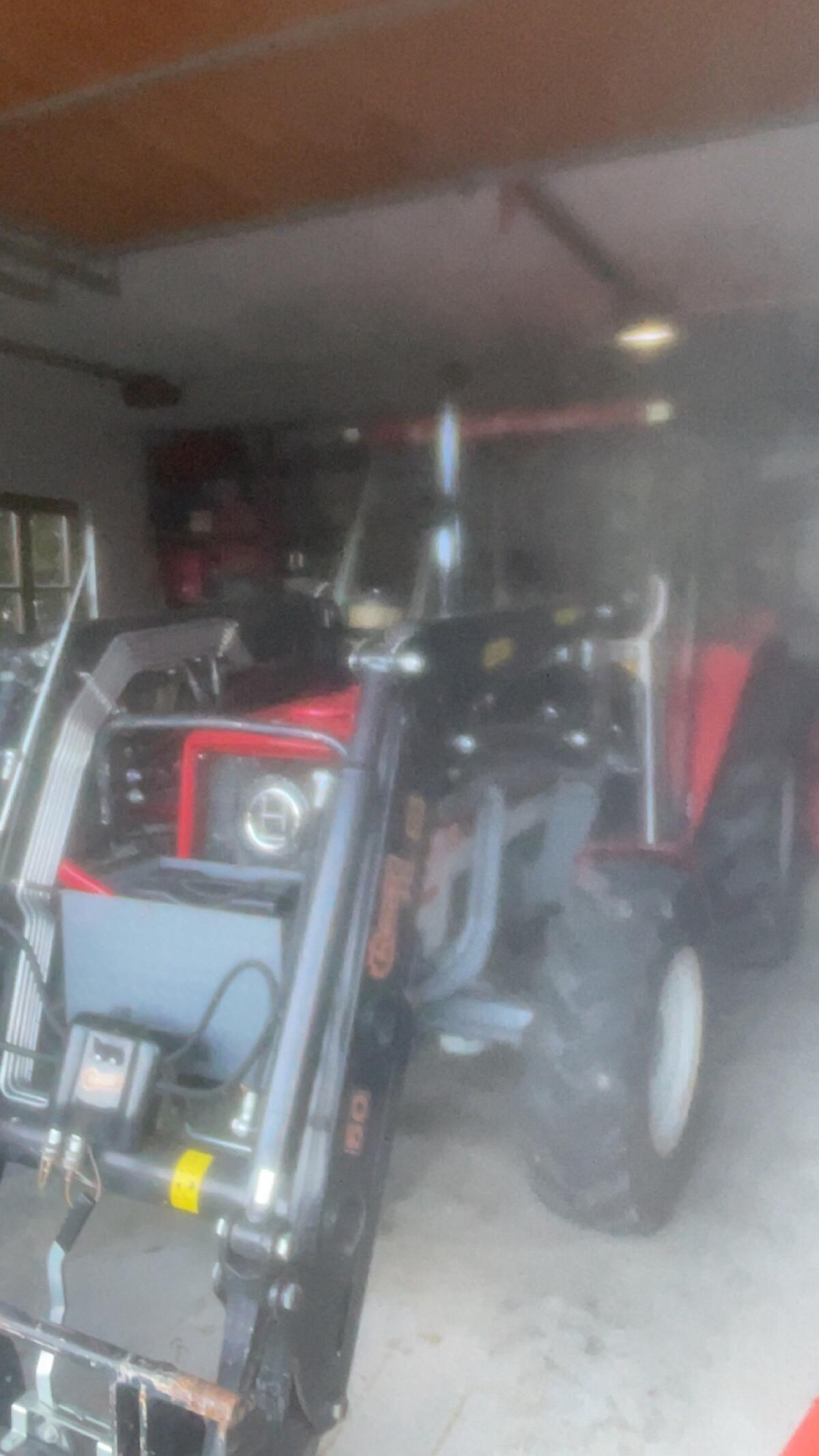 Lindner 1500A mit Hauer Frontlader 2