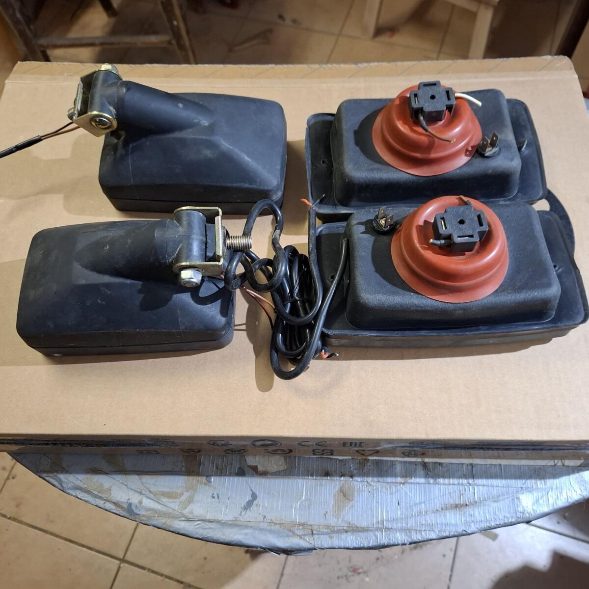 Halogen Arbeitsscheinwerfer 4 Stk. für Lindner Geotrac 60 2