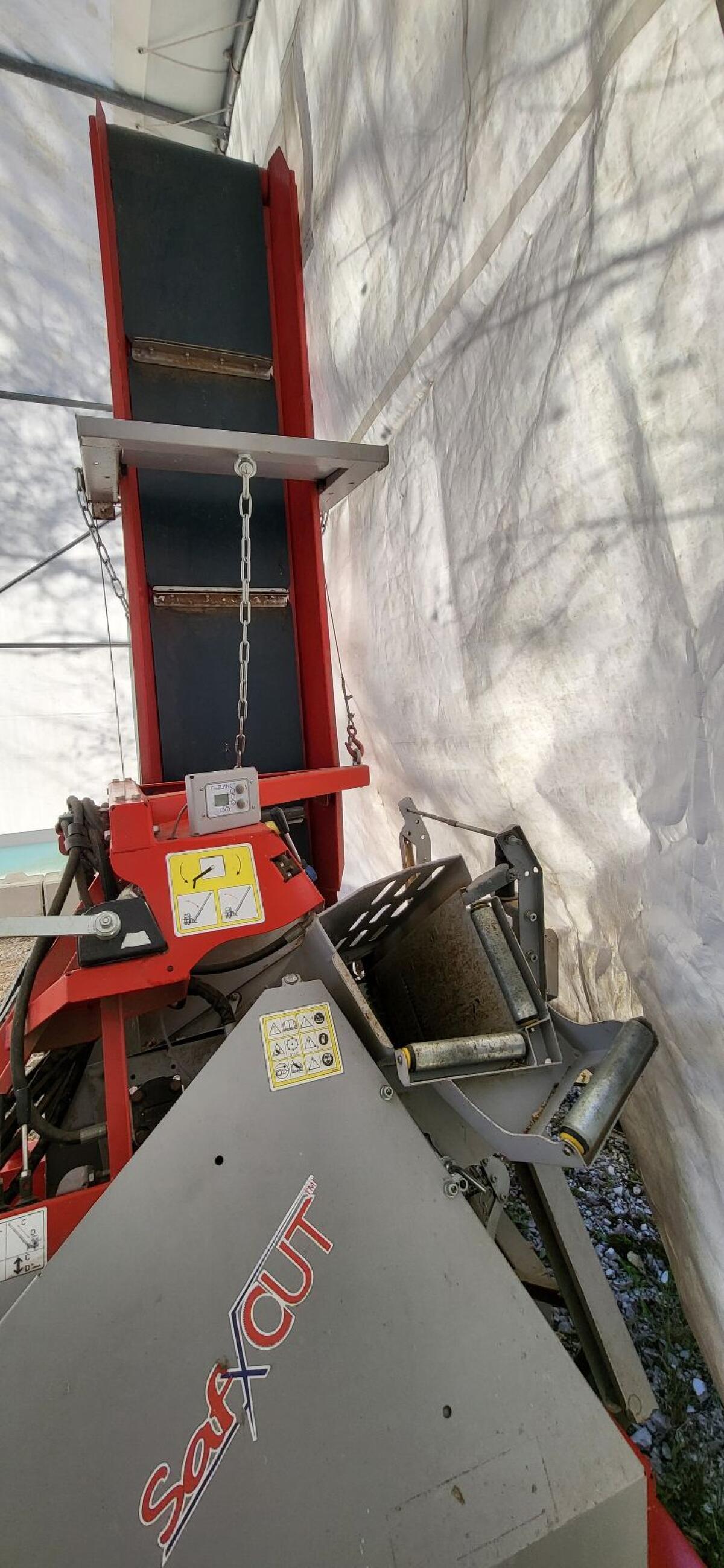 Kreissäge mit Förderband 3