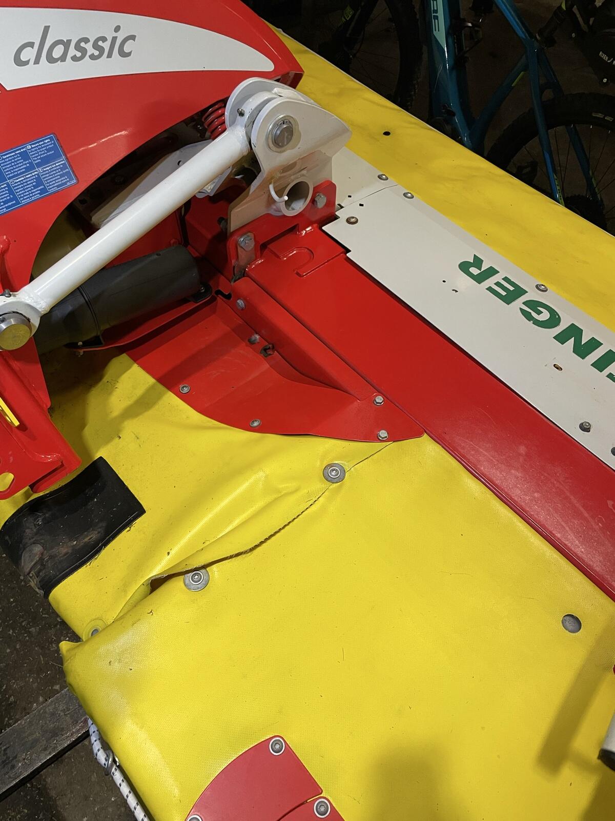 Pöttinger Novacat 301 Classic Frontmähwerk 3