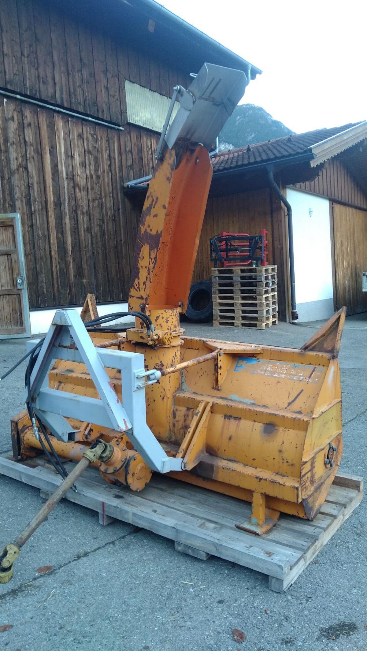 Kahlbacher Schneefräse 3